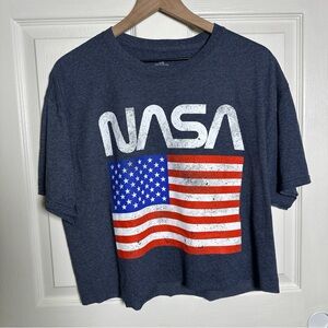 Nordstrom Women’s Large NASA American Flag Blue T Shirt Crop Top Streetwear Flag